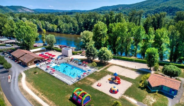 ZEcamping 4* animé piscine chauffée mobil-home TV LV BBQ 29m2