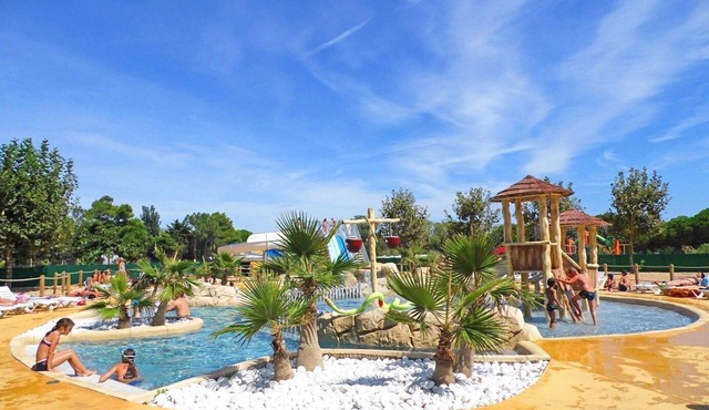 ZEcamping 4* piscine club enfant animations chiens acceptés mini golf