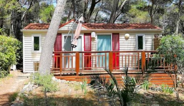 ZEcamping 4 étoiles piscine dog friendly mobil-home TV 30m2 4 pers
