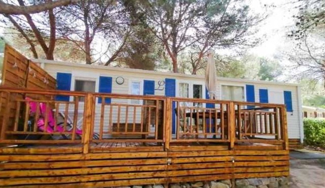 ZEcamping 4 étoiles piscine pet friendly mobil-home TV 40m2 6 pers