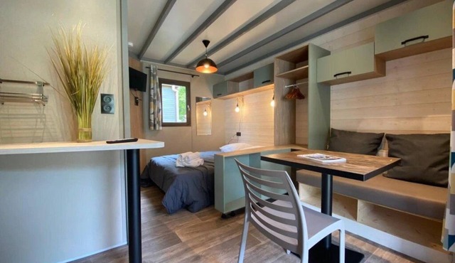 ZEcamping 4* pataugeoire animaux acceptés animations tente TV 24m2