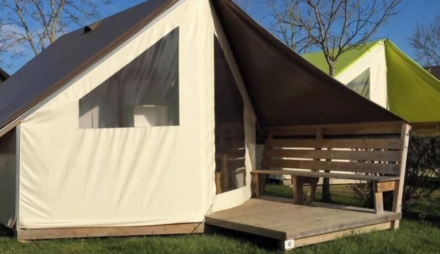 ZEcamping 4* piscine couverte chiens acceptés animations tente BBQ