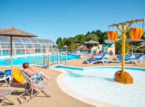 ZEcamping 4 - Piscine couverte - Plage à 1 km - Dog friendly