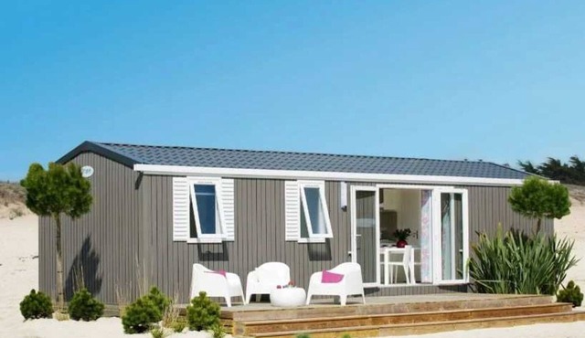 ZEcamping familial piscine couverte 500m plage locatif TV LV clim