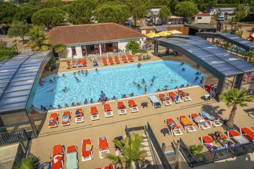 ZEcamping 4 - Parc Aqua - Plage à 1 km - Dog friendly - MH TV Plancha