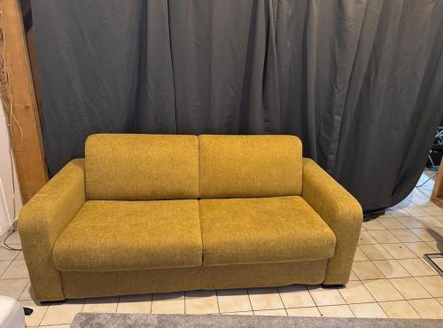 Zedd Apartment