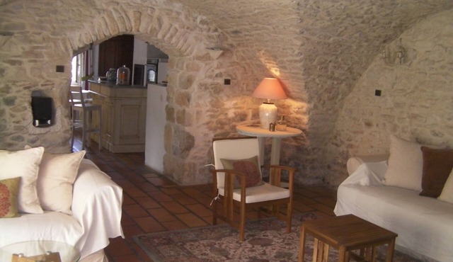 Zen and welcoming village house,