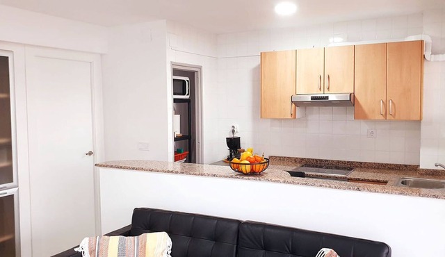Zen Attitude, Sea view apartment, 100 meters from the beach
