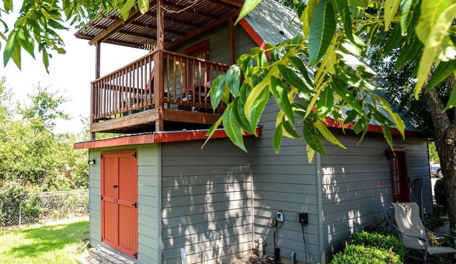 Zen by the River: Pet-Friendly Retreat in Beautiful Bastrop, TX