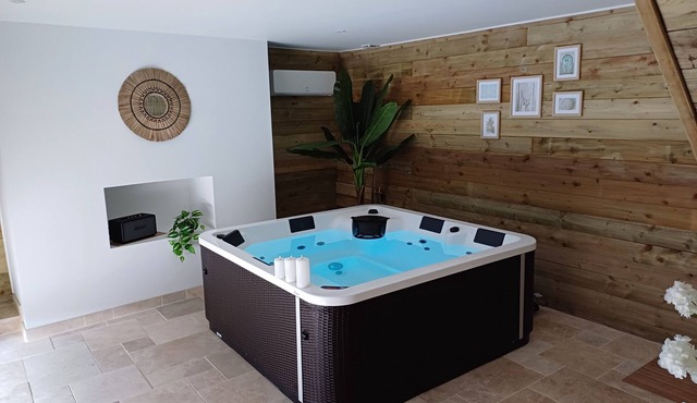 Zen & Love gîte with private 4-person spa