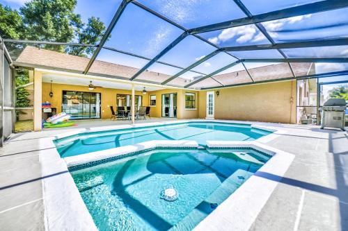 Zen Oasis - Royal Pool Paradise Near Tampa