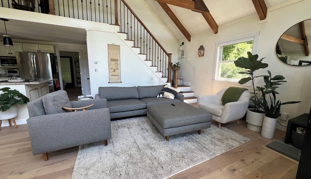 Zen Retreat Cabin - Wetland Views + Forest Paths - Near Lakes & Mountains