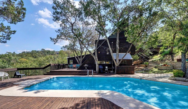 Zen Retreat + Private Pool & Spa - Skyfall!