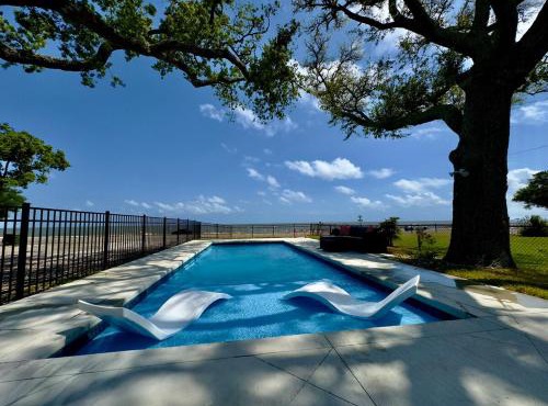 Zenith Beachfront Signature Stay