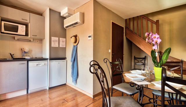 Zenitude Hôtel - Résidences Les Jardins de Lourdes