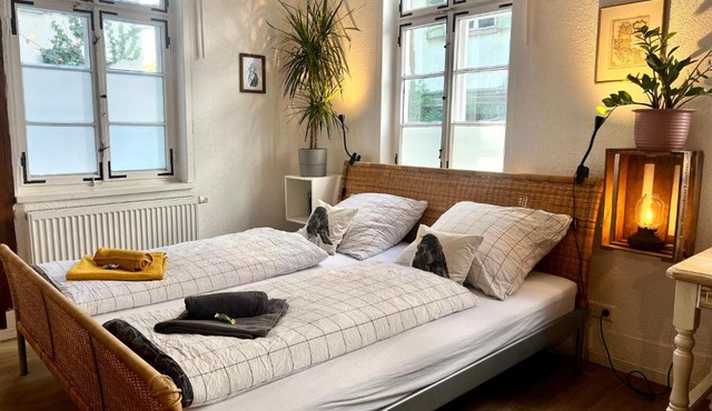 Zentrales Altstadt Studio mit Kingsize Bett in Stuttgart