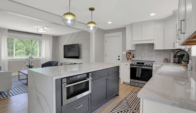 Zest of Zionsville with WiFi, AC