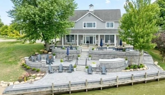 Zettler Cottage - waterfront with sunset view