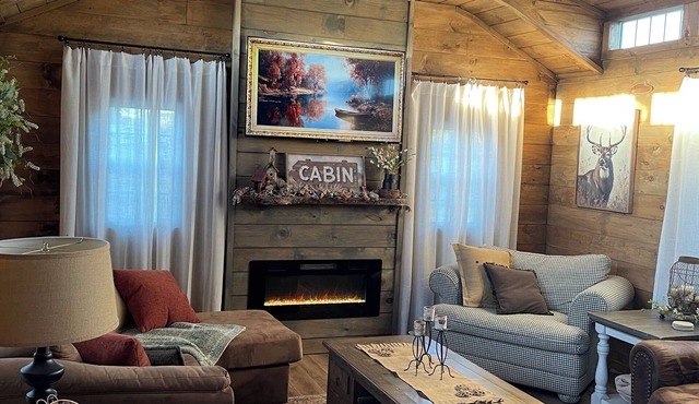 Zeus's Retreat Cabin at Rend Lake