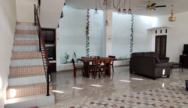 ZG Homestay Solo