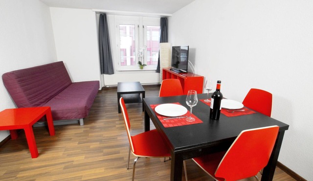 ZH Blueberry ll - Oerlikon HITrental Apartment