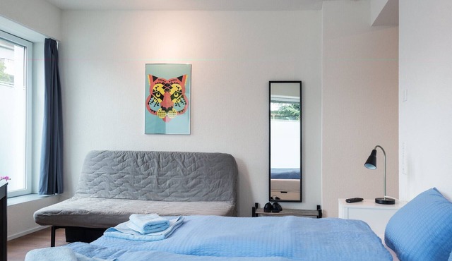 ZH Tiger - Altstetten HITrental Apartment