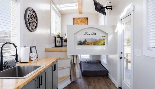 Zion Adventure Tiny Home Cozy Fireplace Deck