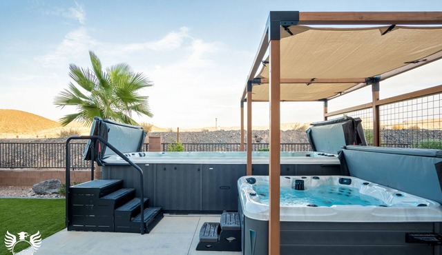 Zion Park Views-Backyard Heated Swim Spa+Hot Tub + Putting Green - Near Zion