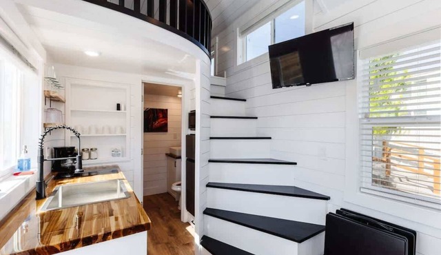 Zion Red-Rock Romance Tiny Home for Two