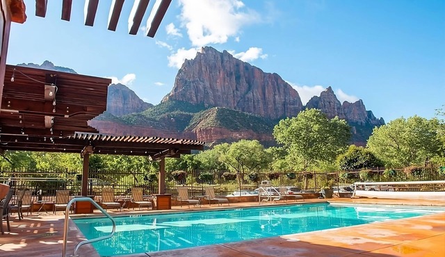 Zion Springside Lodge | Near Zion Park Entrance And Zion Nature Center