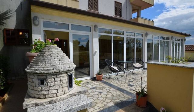 Žminj Apartment 3 with parking