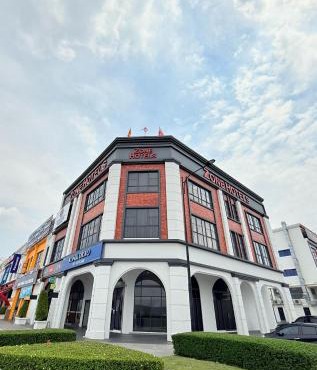 ZONE Hotels, Eco Grandeur