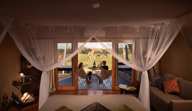 Zoofari Lodge at Taronga Western Plains