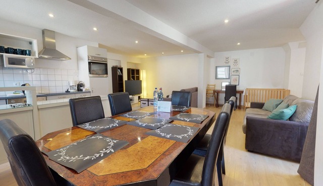 zuber 97m2 city center 3br 2bth