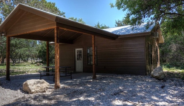 Zubers - CA -H Cabin H