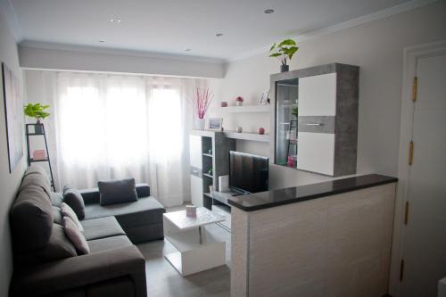 Zubia Home PORTUGALETE - Metro BILBAO - Parking privado gratis - EBI01527