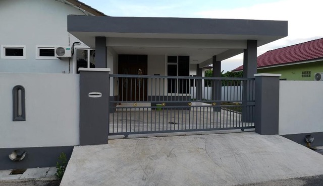 Zuriana Ashraf Homestay Kota Bharu