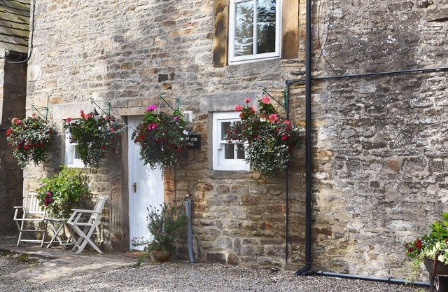Accommodation Romaldkirk Castle 