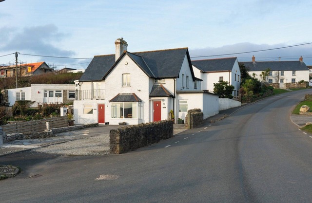 Accommodation Mawgan Porth 