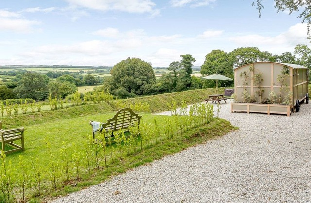 1 bedroom accommodation in Lamerton, near Tavistock