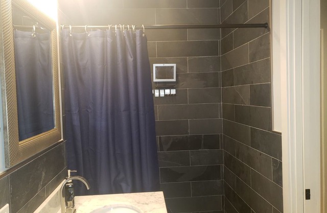 1 Bedroom Garden Apartment in the Heart of Park Slope