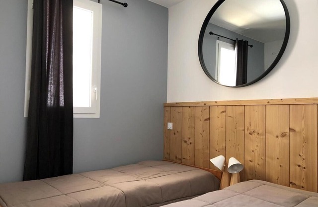 100m from resort center, 1st floor, balcony, tv, ski locker, 28m², Peyragudes