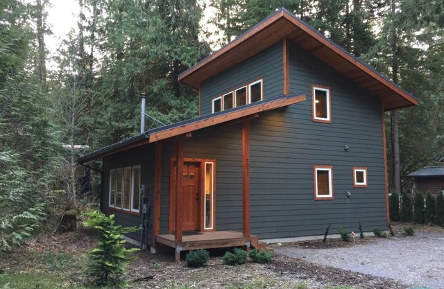 102 m² Cabin ∙ 2 bedrooms ∙ 8 guests