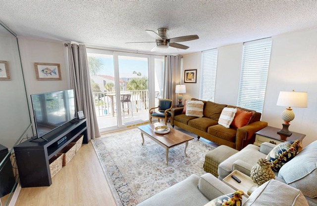 109 m² Condo ∙ 2 bedrooms ∙ 6 guests