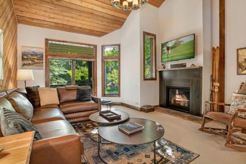125 Ridgepoint Townhomes Townhouse