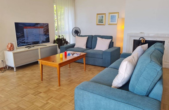 129 m² Apartment ∙ 3 bedrooms ∙ 5 guests