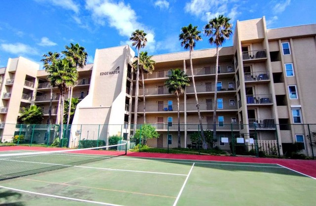 130 m² Condo ∙ 3 bedrooms ∙ 8 guests