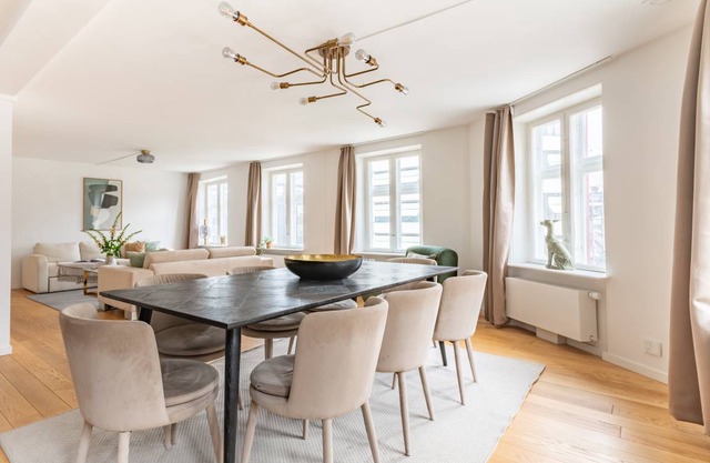 163 m² Apartment ∙ 4 bedrooms ∙ 8 guests