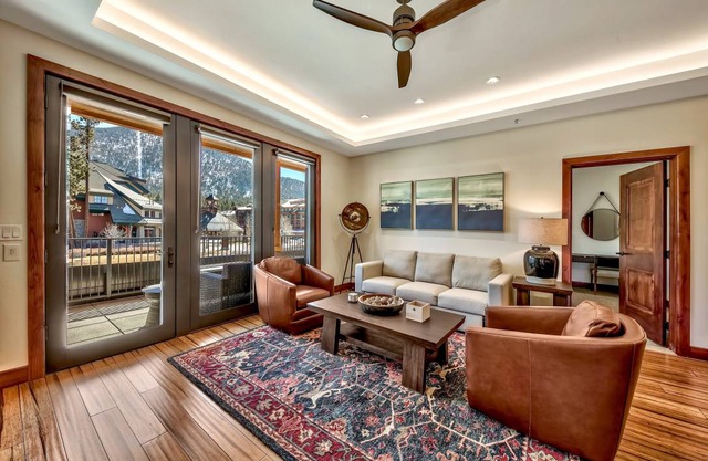 168 m² Condo ∙ 3 bedrooms ∙ 8 guests