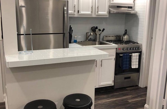 1817 4D · Fancy 1bed Apt/20 Min to NYC-Parking Avail.